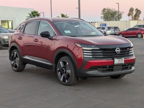 New 2026 Nissan Kicks SR image 6