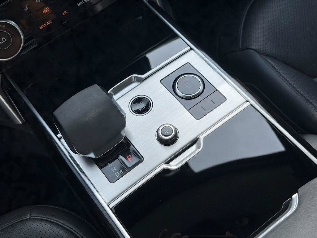 Used 2023 Land Rover Range Rover SE AWD/4WD image 24
