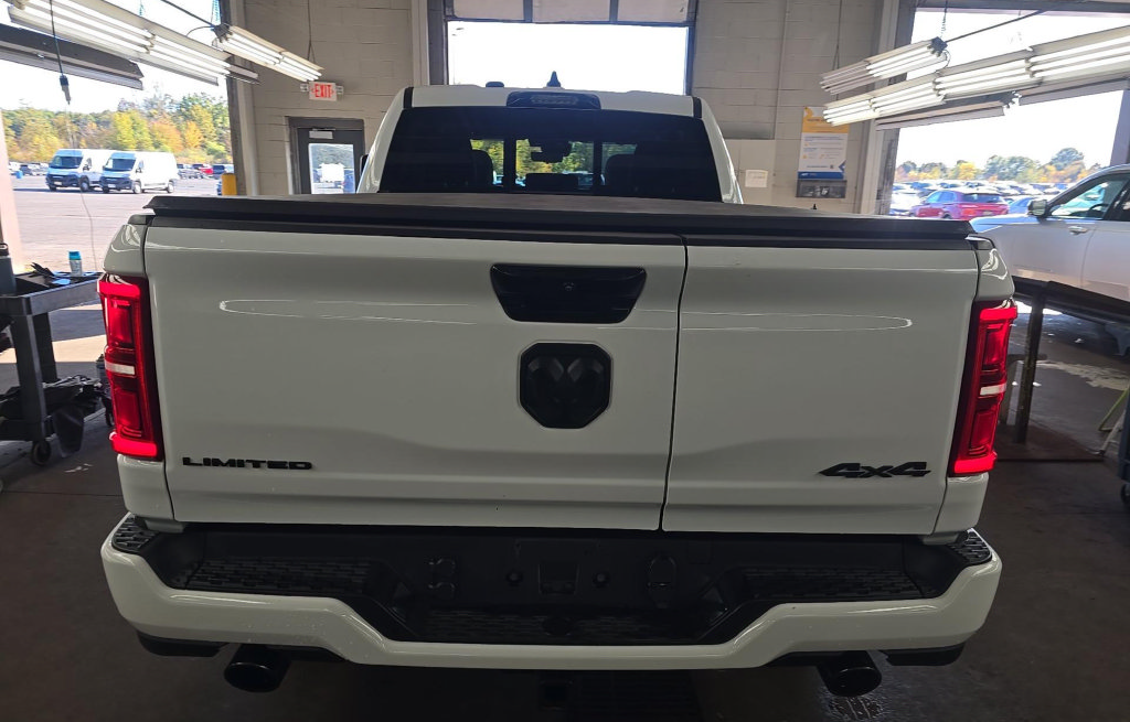Used 2026 RAM 1500 Limited AWD/4WD image 6
