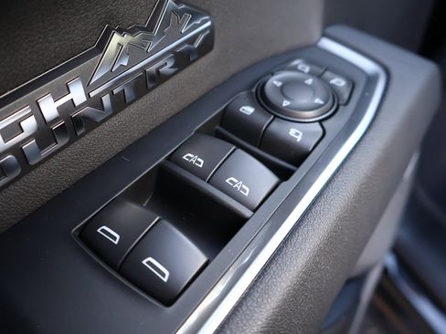 New 2026 Chevrolet Silverado 1500 High Country image 8