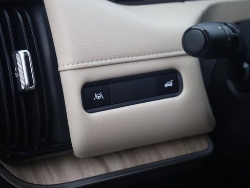 New 2026 Nissan Armada Platinum AWD/4WD image 13