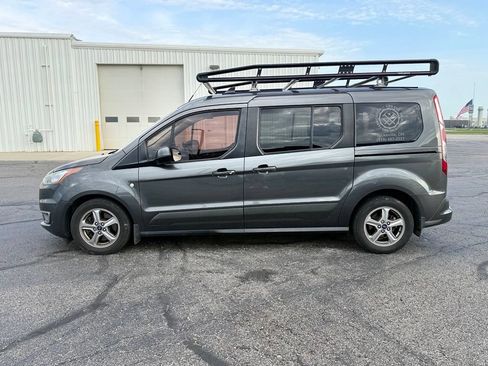 Used 2019 Ford Transit Connect Titanium FWD image 5