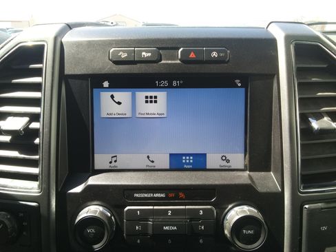 Used 2018 Ford F150 XLT w/ Equipment Group 302A Luxury AWD/4WD image 19