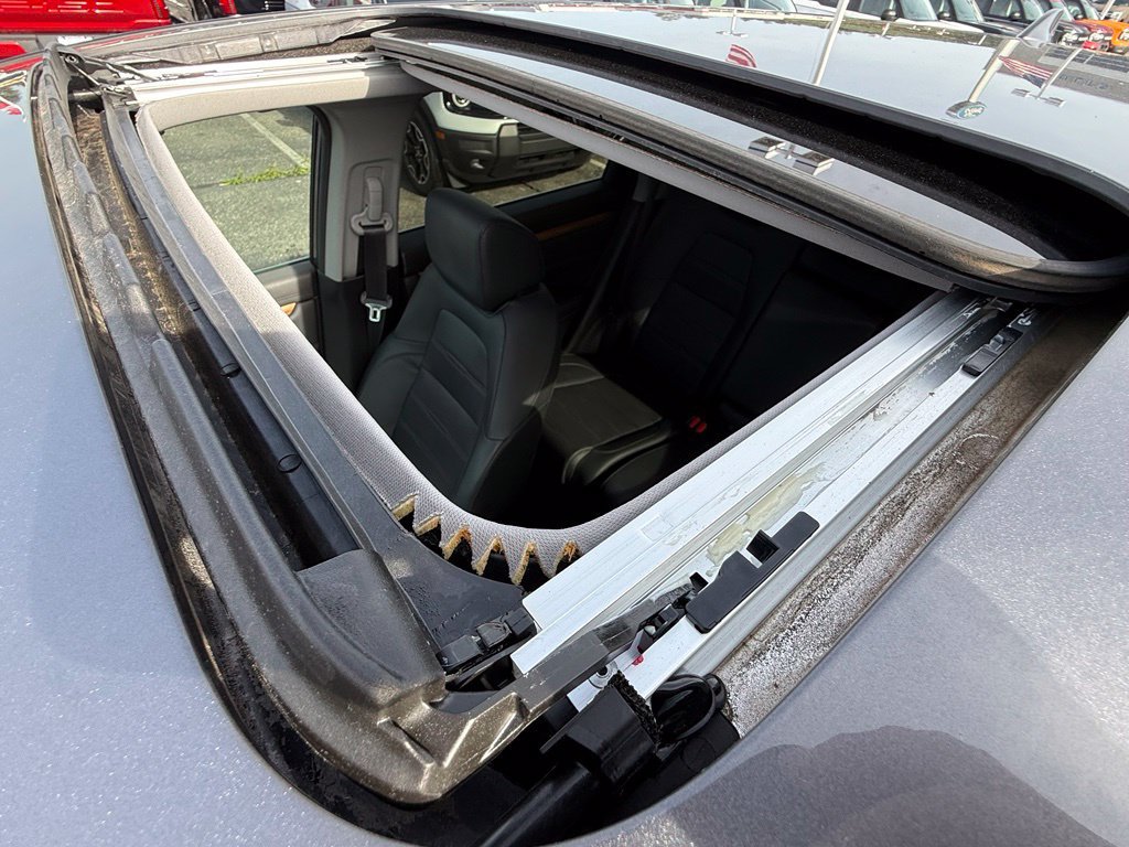 Used 2020 Honda CR-V EX-L image 7
