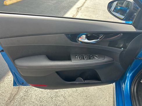 Used 2022 Kia Forte GT w/ GT2 Package image 17