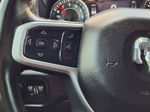 Used 2019 RAM 1500 Big Horn AWD/4WD image 18