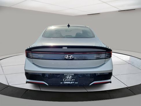 Used 2025 Hyundai Sonata SEL FWD image 5