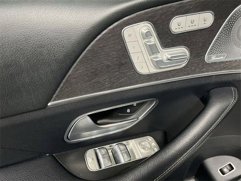 Used 2021 Mercedes-Benz GLS 450 GLS 450 image 24