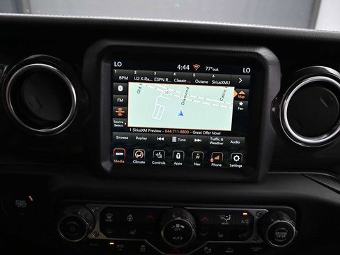 Used 2021 Jeep Wrangler Unlimited Rubicon w/ Dual Top Group AWD/4WD image 15