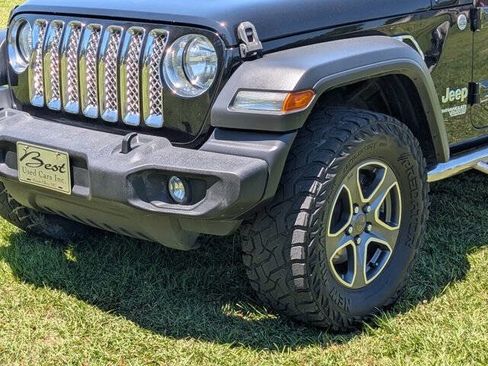 Used 2020 Jeep Wrangler Unlimited Sport S AWD/4WD image 9