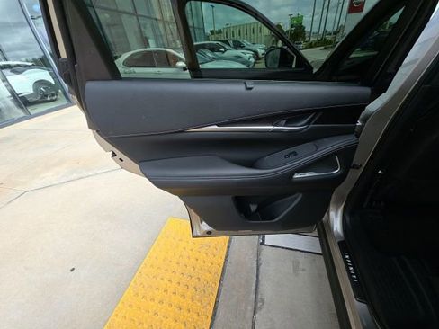 Used 2023 INFINITI QX60 Sensory w/ Vision Package image 23