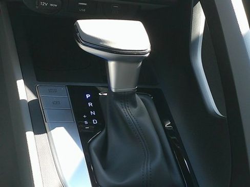 New 2026 Hyundai Elantra Sport image 13