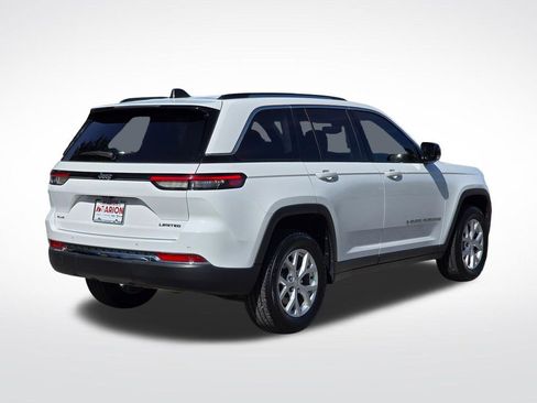 Used 2023 Jeep Grand Cherokee Limited AWD/4WD image 21