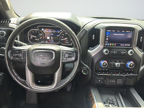 Certified 2020 GMC Sierra 1500 Denali w/ Denali Ultimate Package AWD/4WD image 12