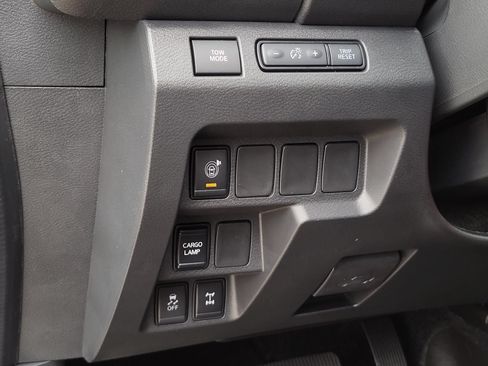 New 2026 Nissan Frontier PRO-4X AWD/4WD image 19