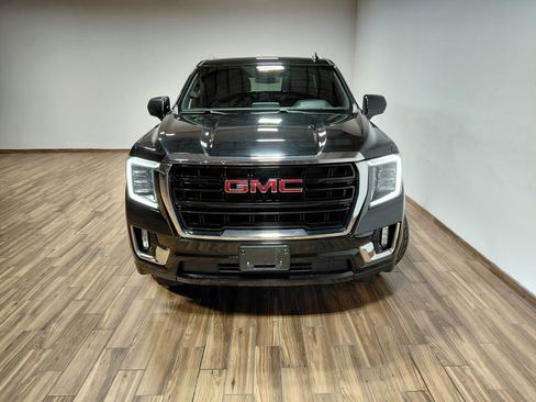 Used 2024 GMC Yukon SLE AWD/4WD image 2