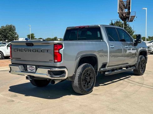 Used 2025 Chevrolet Silverado 3500 LTZ w/ LTZ Premium Package AWD/4WD image 3