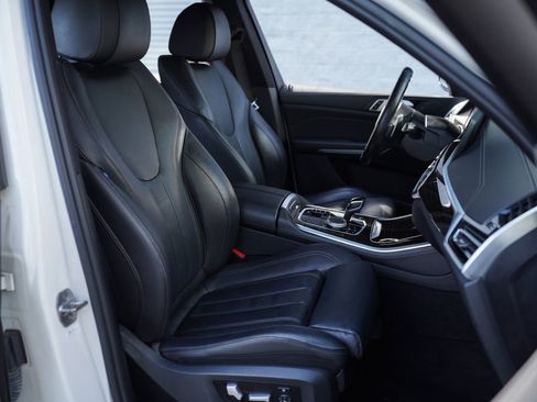 Used 2020 BMW X5 sDrive40i w/ M Sport Package image 25