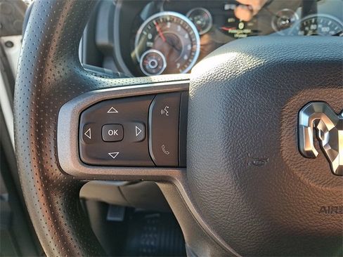 Used 2024 RAM 2500 Tradesman w/ Chrome Appearance Group image 20