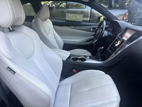 Certified 2018 INFINITI Q60 3.0t Luxe w/ Sensory Package 3.0T Luxe RWD image 21