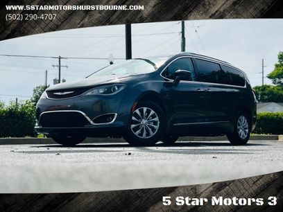 Used 2019 Chrysler Pacifica Touring-L