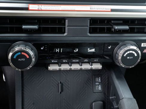 New 2025 Toyota Tacoma TRD Sport image 27