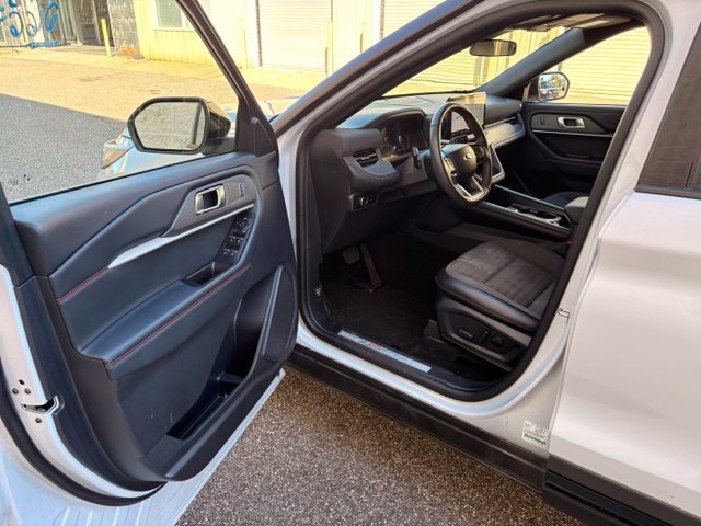 Used 2026 Ford Explorer ST-Line AWD/4WD image 7
