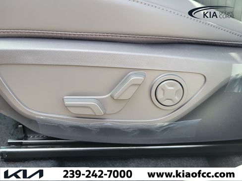 New 2027 Kia Seltos X-Line SX AWD/4WD image 22