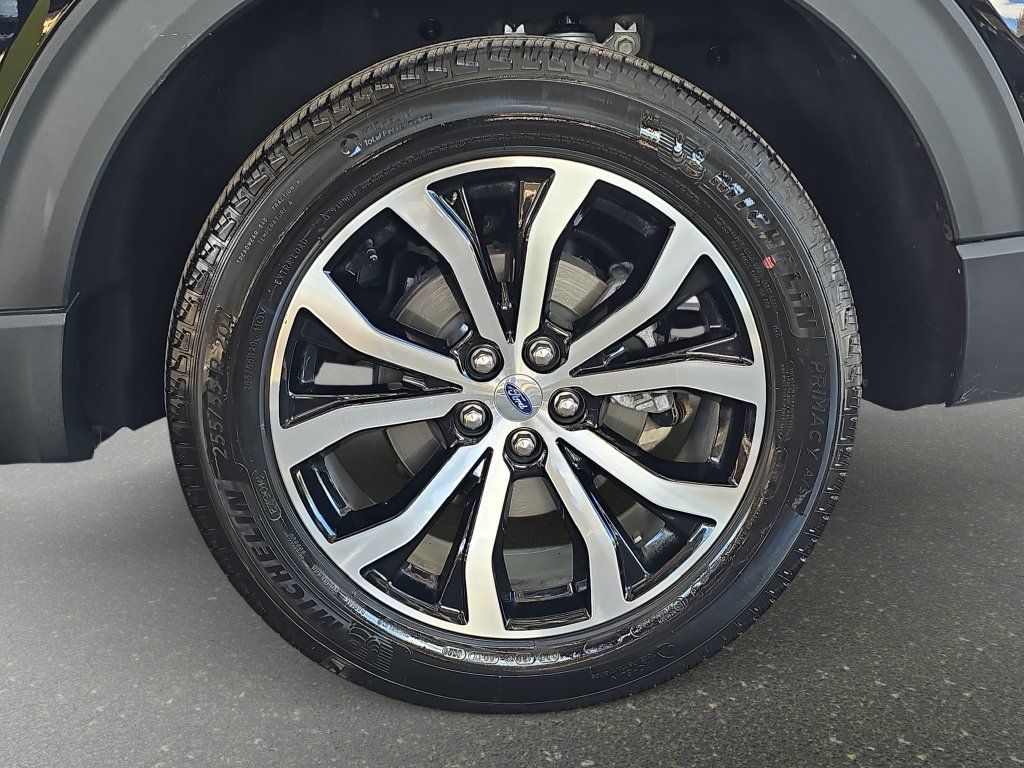 Used 2025 Ford Explorer ST-Line AWD/4WD image 33