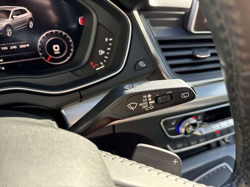 Used 2020 Audi Q5 2.0T Titanium Premium Plus w/ Premium Plus Package image 58