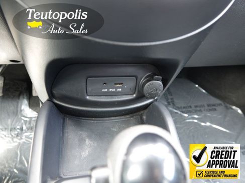 Used 2013 Kia Soul FWD image 27