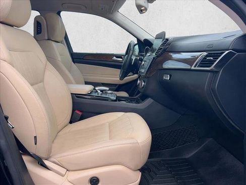 Certified 2019 Mercedes-Benz GLS 450 4MATIC image 26