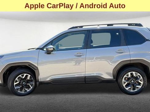 Used 2025 Subaru Forester Premium AWD/4WD image 7