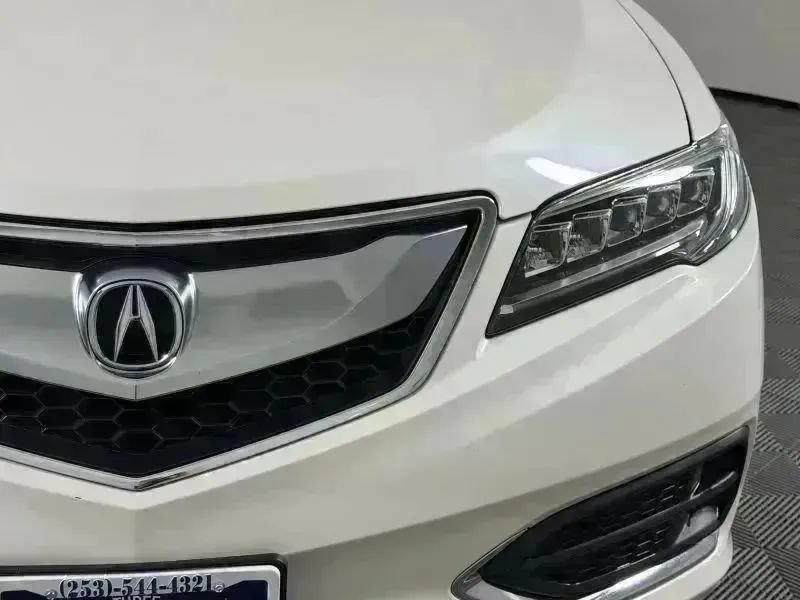 Used 2017 Acura RDX w/ Technology Package AWD/4WD image 5
