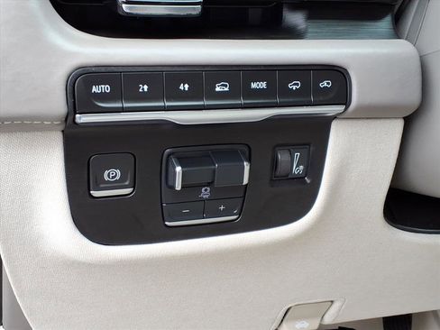 Used 2021 Cadillac Escalade Sport Platinum w/ LPO, Floor Liner Package image 7