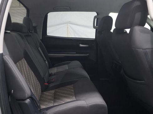 Used 2018 Toyota Tundra SR5 w/ SR5 Upgrade Package image 12