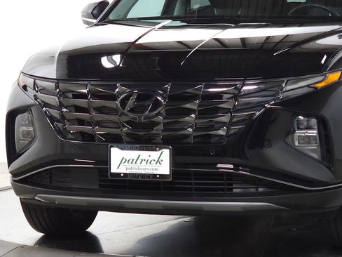 Used 2024 Hyundai Tucson Limited AWD/4WD image 3