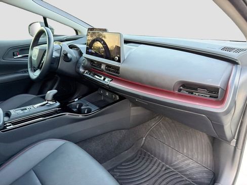 Used 2024 Toyota Prius Prime FWD image 27
