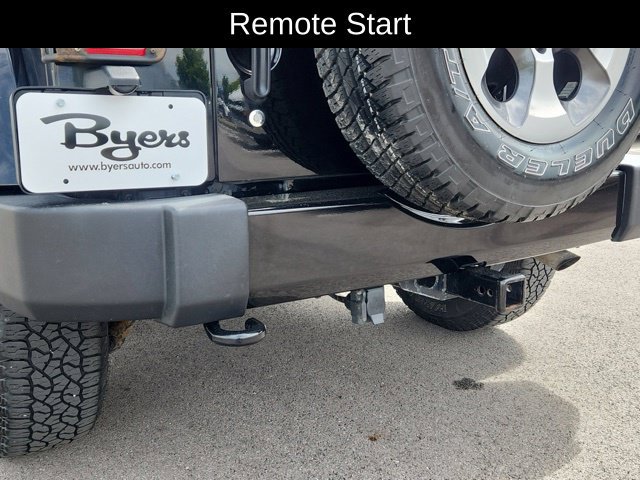 Used 2018 Jeep Wrangler Unlimited Sahara AWD/4WD image 10