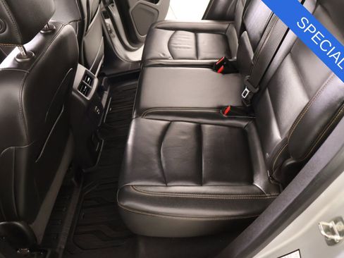Used 2019 GMC Terrain SLT FWD image 11