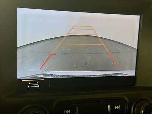 Used 2021 GMC Terrain SLT image 15