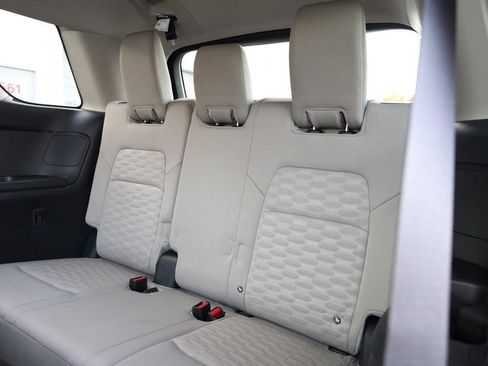 New 2025 Nissan Pathfinder SV image 26