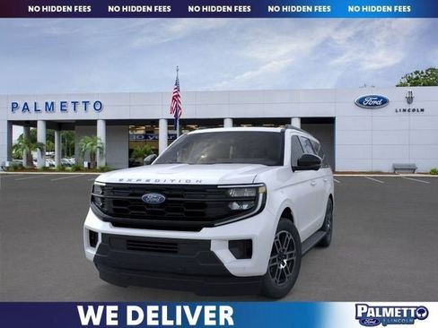 New 2025 Ford Expedition Active AWD/4WD image 2