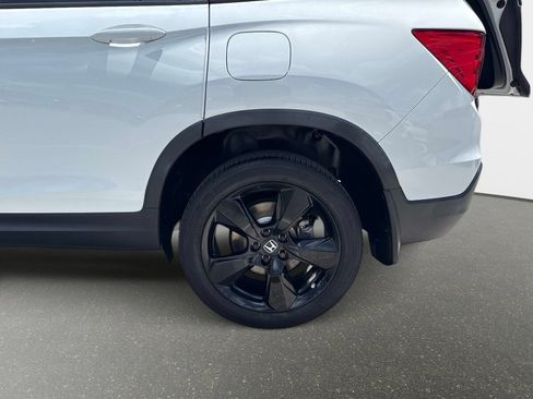 Used 2021 Honda Passport Elite image 10