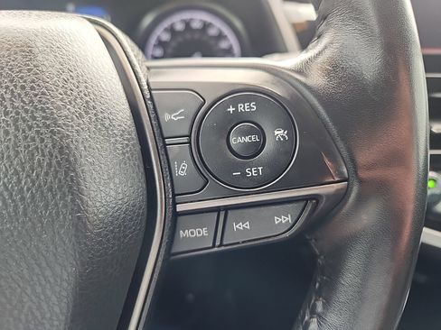 Used 2022 Toyota Camry SE w/ Audio Upgrade Package FWD image 22