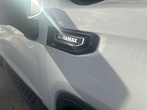 Used 2024 GMC Sierra 1500 Elevation w/ Preferred Package image 6