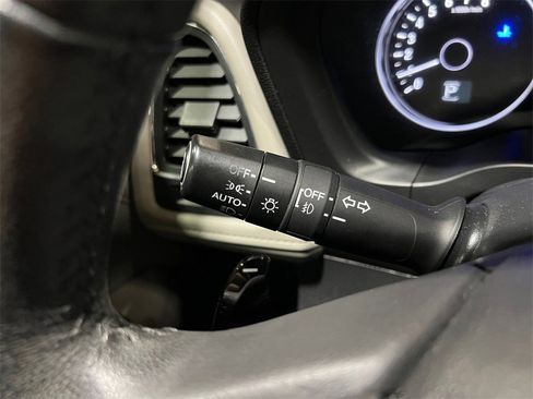 Used 2017 Honda HR-V EX-L image 35