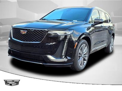 New 2025 Cadillac XT6 Premium Luxury