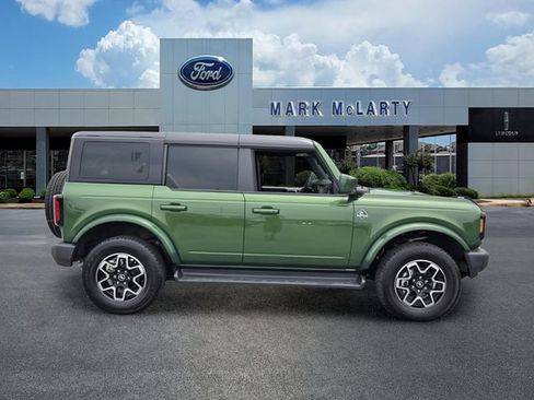 Certified 2025 Ford Bronco Outer Banks AWD/4WD image 6