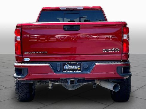 Used 2021 Chevrolet Silverado 2500 High Country w/ Z71 Off-Road Package AWD/4WD image 5